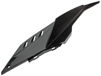 Shield under seat, left - black - original